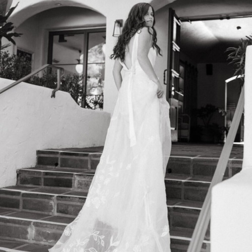 A La Robe Flora Overskirt (Medium)